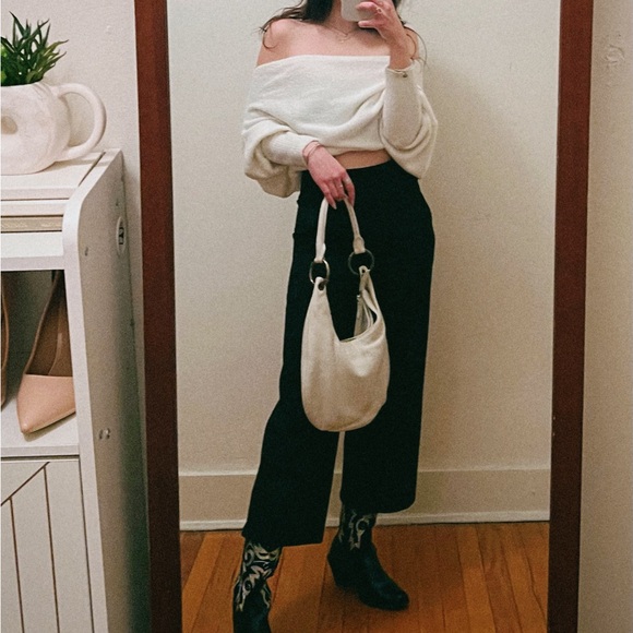 Meet your Posher, Madi - Picture 3 of 12